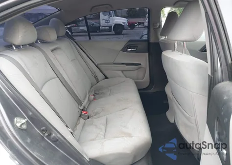 2017 Honda Accord Lx z USA, uszkodzony, nr VIN 1HGCR2F33HA172918